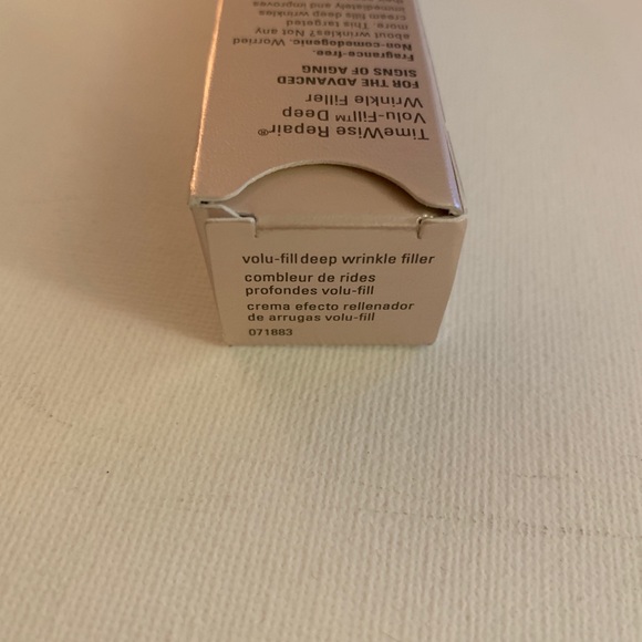 MARY KAY Timewise Repair with Retinol Wrinkle fill - Picture 4 of 7